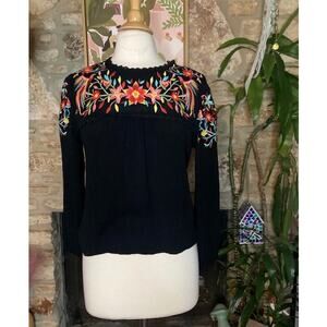 Black Floral Embroidered Blouse - Starrs on Mercer - Size S